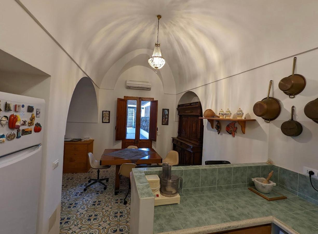 Villa Dammuso I Pini Di Kaddiuggia Campobello Esterno foto
